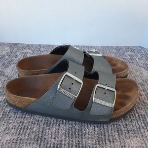 Birkenstock Arizona 38 narrow sz 7 grey metallic